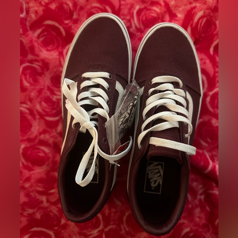 Burgundy vans old skool shoes women’s 11/mens 9.5
